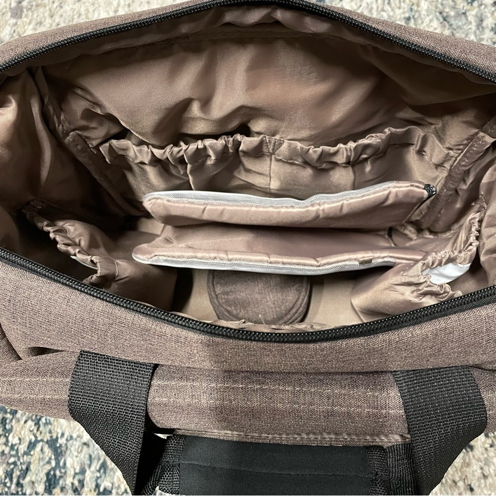 Ergobaby Diaper Bag - Brown NWOT - Picture 7 of 8